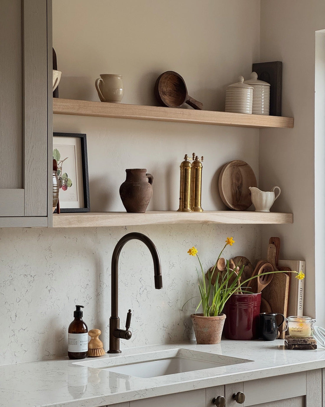 15 Space-Saving Corner Kitchen Ideas