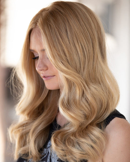 15 Chic Champagne Blonde Hair Color Inspiration for 2025 ✨
