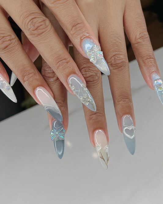 15 Clear Nail Designs That Stun