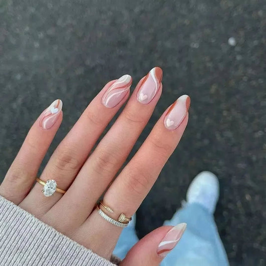 15 Eye-Catching Lines Nail Ideas for 2025