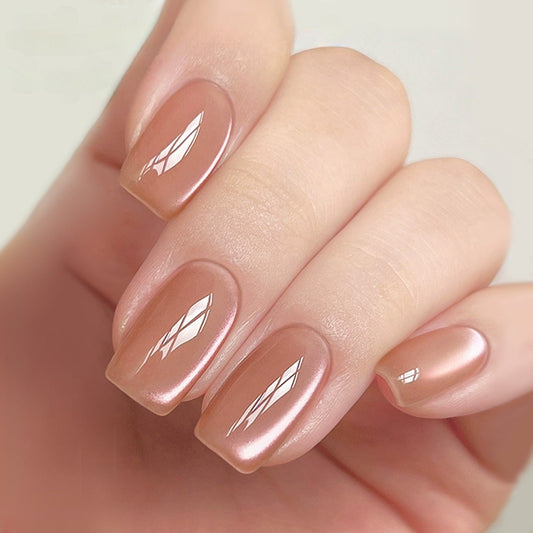 15 Classy Cat Eye Nail Designs to Love