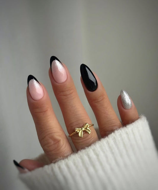 15 Black Tip Nail Ideas for Instant Elegance