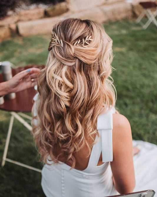 15 Bride Hairstyles With Timeless Charm