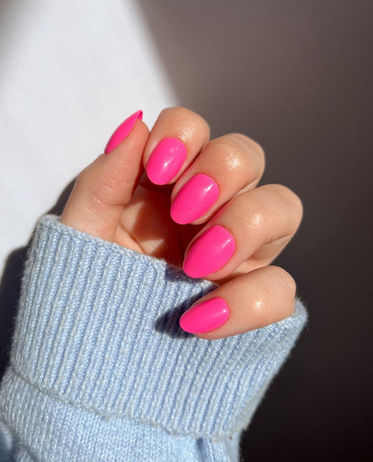 15 Eye-Catching Hot Pink Nail Ideas