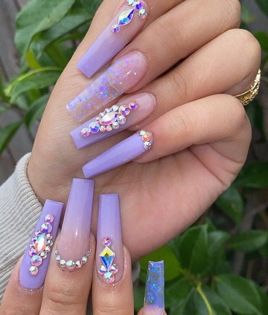 15 Elegant Purple Nail Ideas to Elevate Your Style