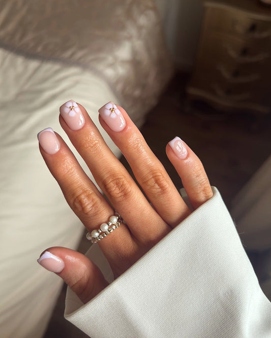 15 Easy Nail Ideas for Short Nails to Try Today