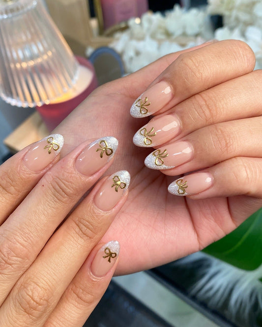 16 Elegant Nail Ideas with Gold for 2025