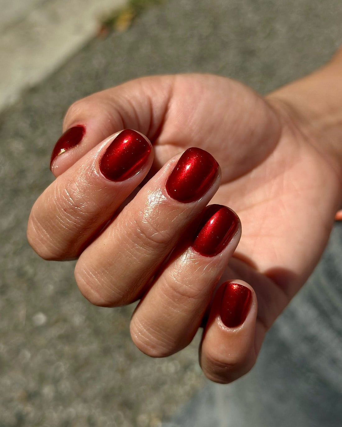 15 Elegant Dark Red Nail Ideas That Shine