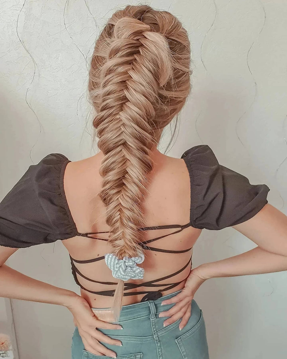 15 Trending Fishtail Braid Hairstyles for 2025