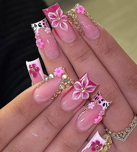 15 Purple and White Nail Ideas: Must-See Styles