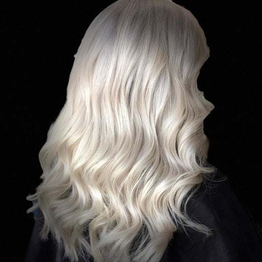 15 Bright Pearl Blonde Hair Color Ideas for 2025 🌼