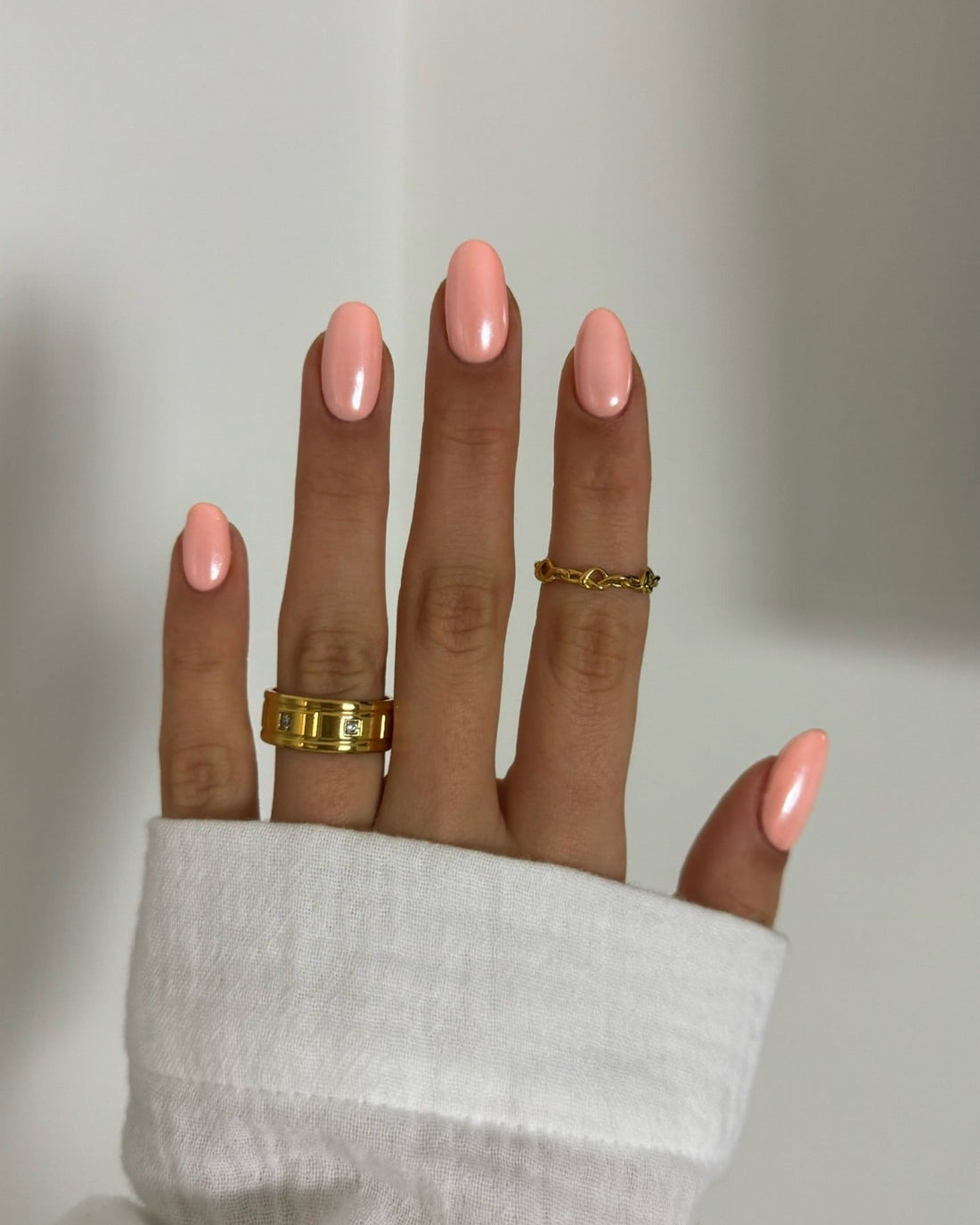 15 Gorgeous Peach Nail Ideas for All Skin Tones