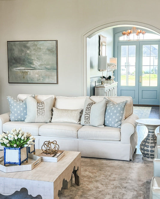 15 Blue and White Living Room Ideas with Timeless Charm
