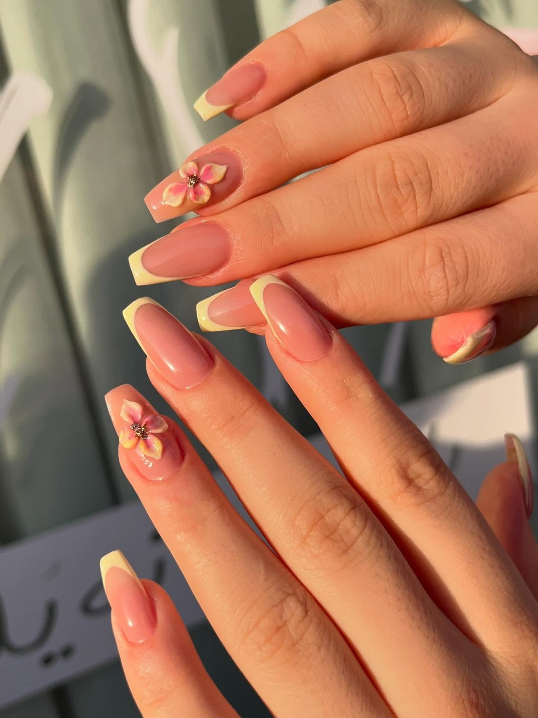 15 Squoval Nail Ideas for Chic Short Nails