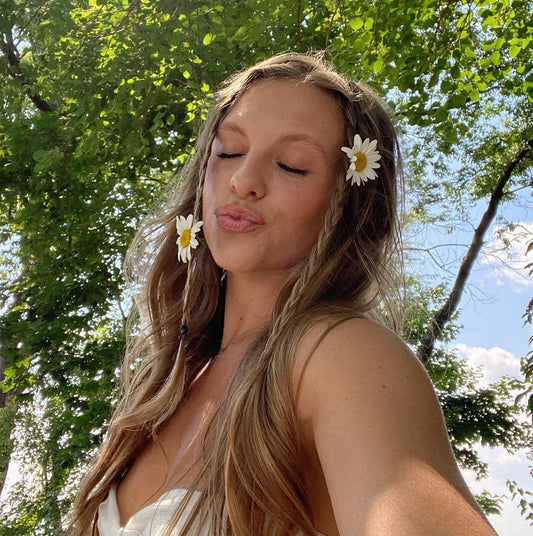 15 Effortless Hairstyles for Summer