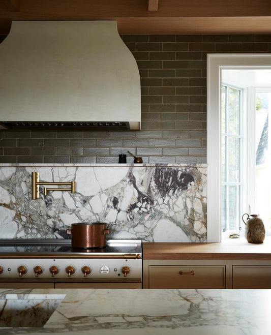 15 Small Kitchen Backsplash Ideas for Timeless Style