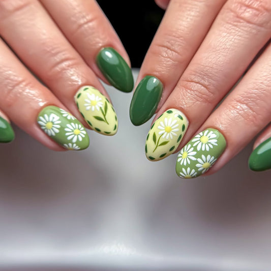 15 Must-See Lime Green Nail Ideas for 2025