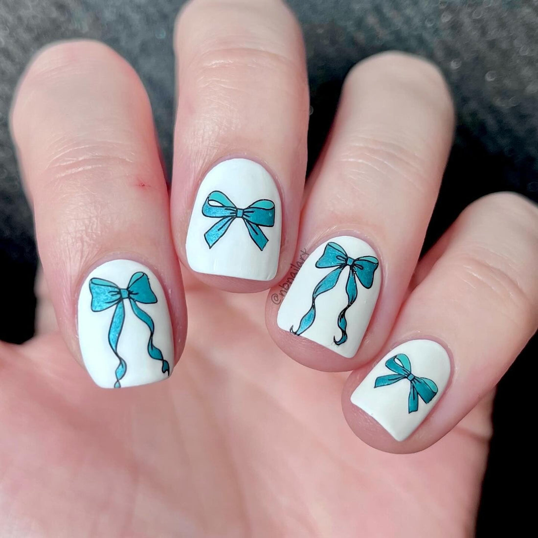 Lovely Bow Nail Art Designs