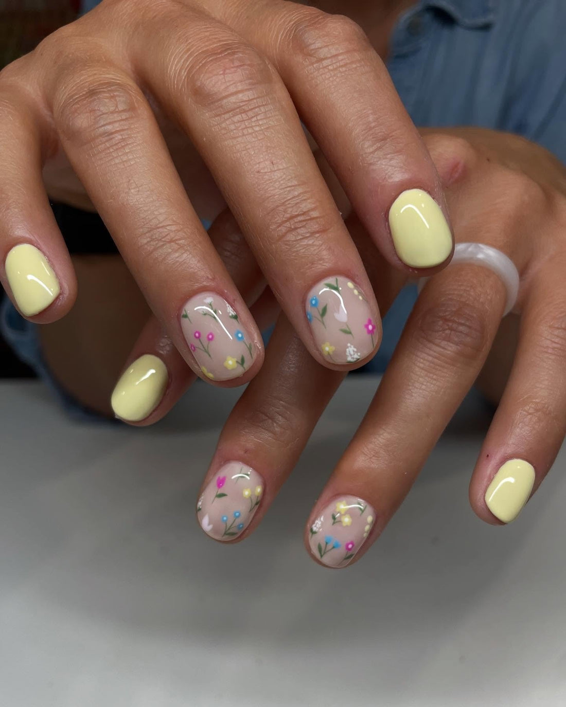 15 Best Short Acrylic Nail Ideas 2026