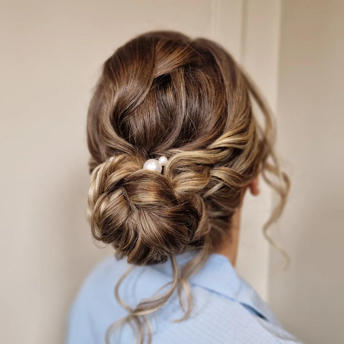 15 Modern Bridesmaid Hairstyles 2026