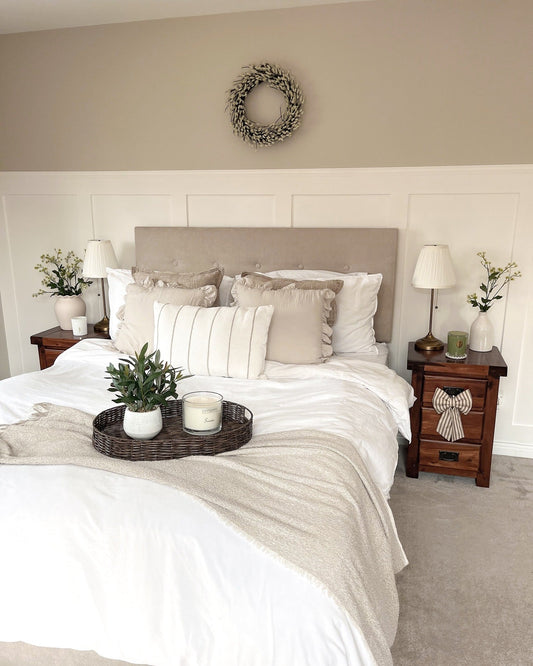 15 Gray and White Bedroom Ideas That Inspire Calm