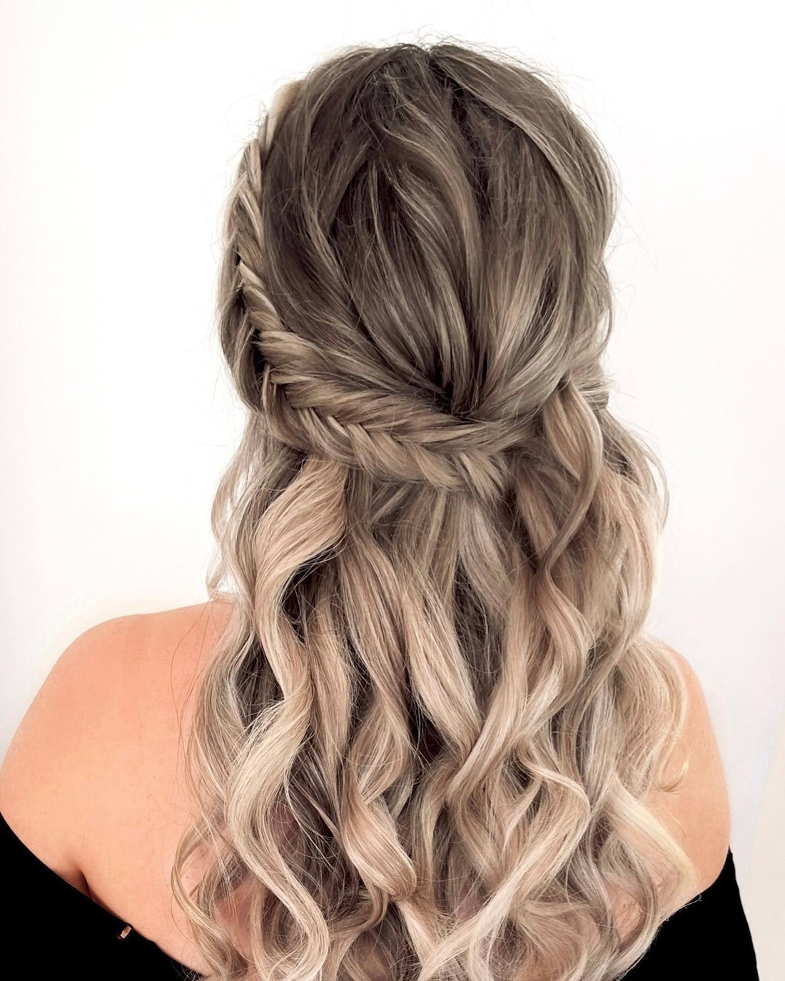 15 Trending Side Braid Hairstyles for 2025