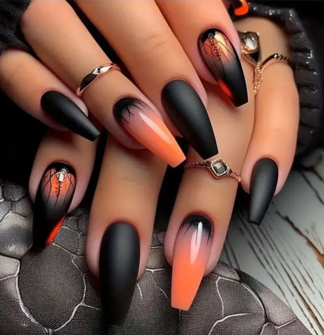 15 Stunning Aesthetic Nail Ideas You’ll Want to Try Now
