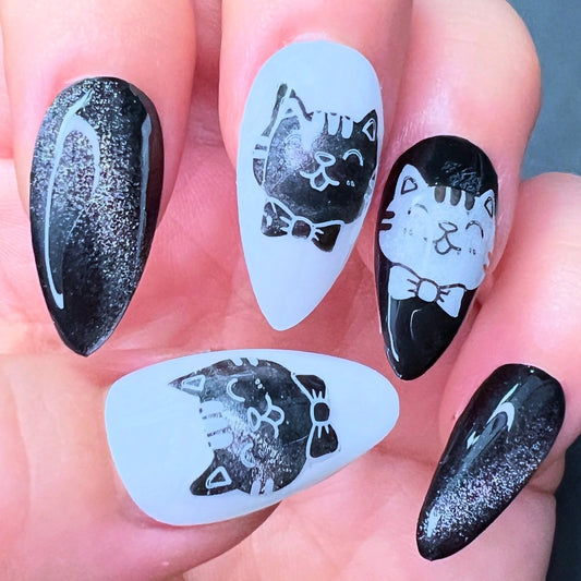 15 Chic Cat Nail Ideas for Every Style