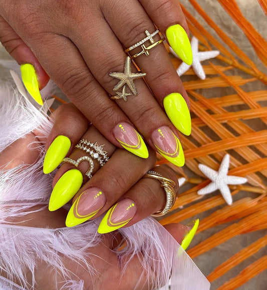 15 Eye-Catching Neon Green Nail Ideas for 2025