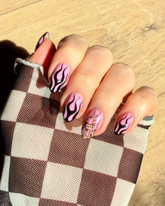 15 Stylish Black and Pink Nail Ideas for 2025 Trends