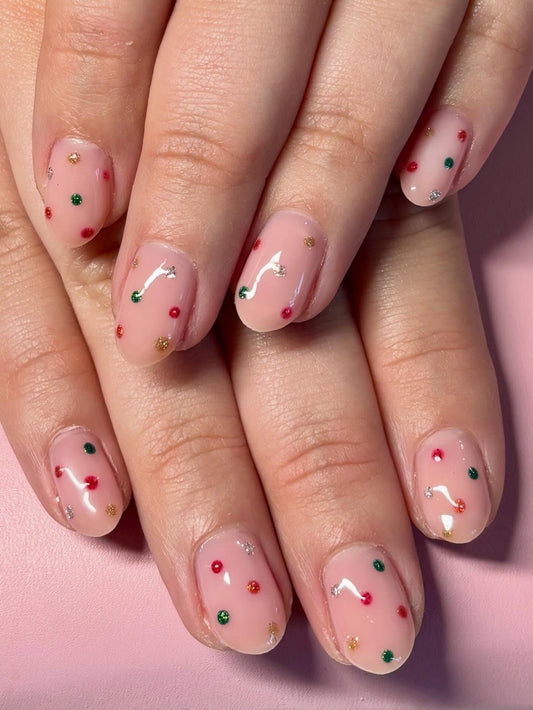 15 Trendy Christmas Nails 2026