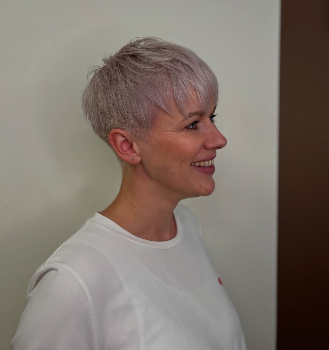 15 Gorgeous Short Pixie Haircuts For Women 2026