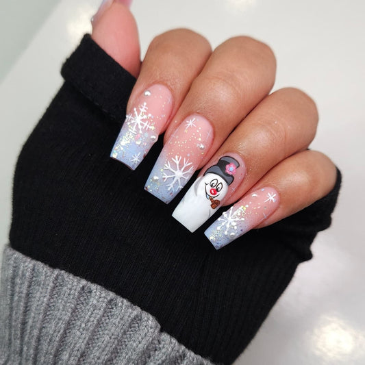 15 Frosty Winter Nail Ideas