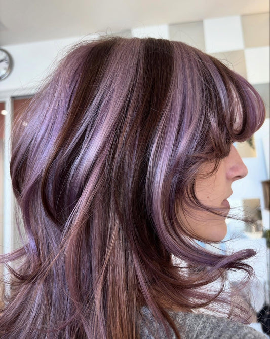 15 Chic Ash Violet Hair Color Looks for 2025
