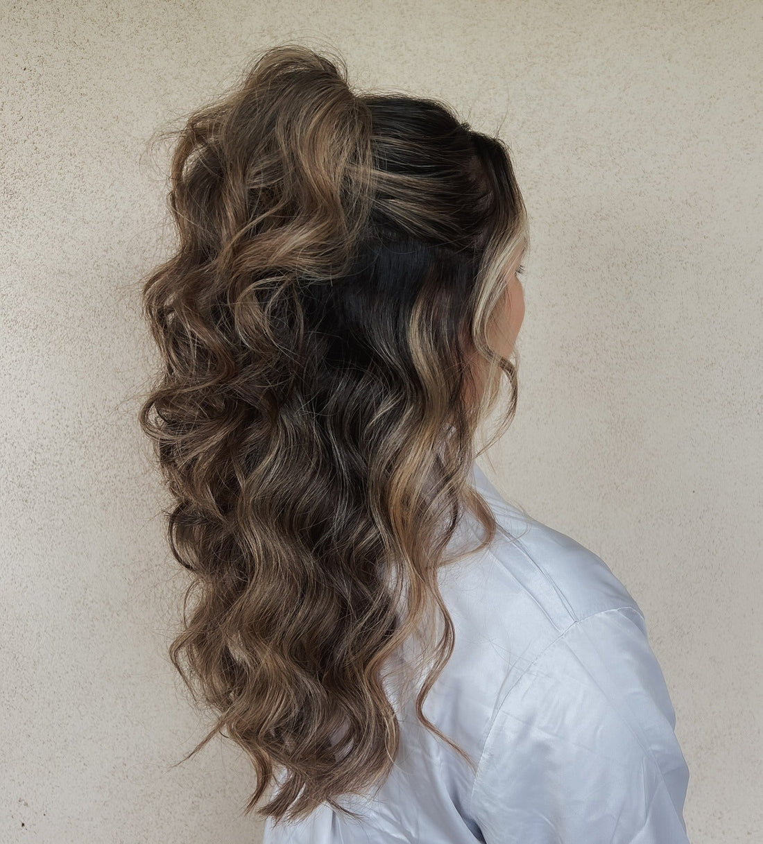 15 Fluffy Hairstyles Perfect for Any Occasion 🌼