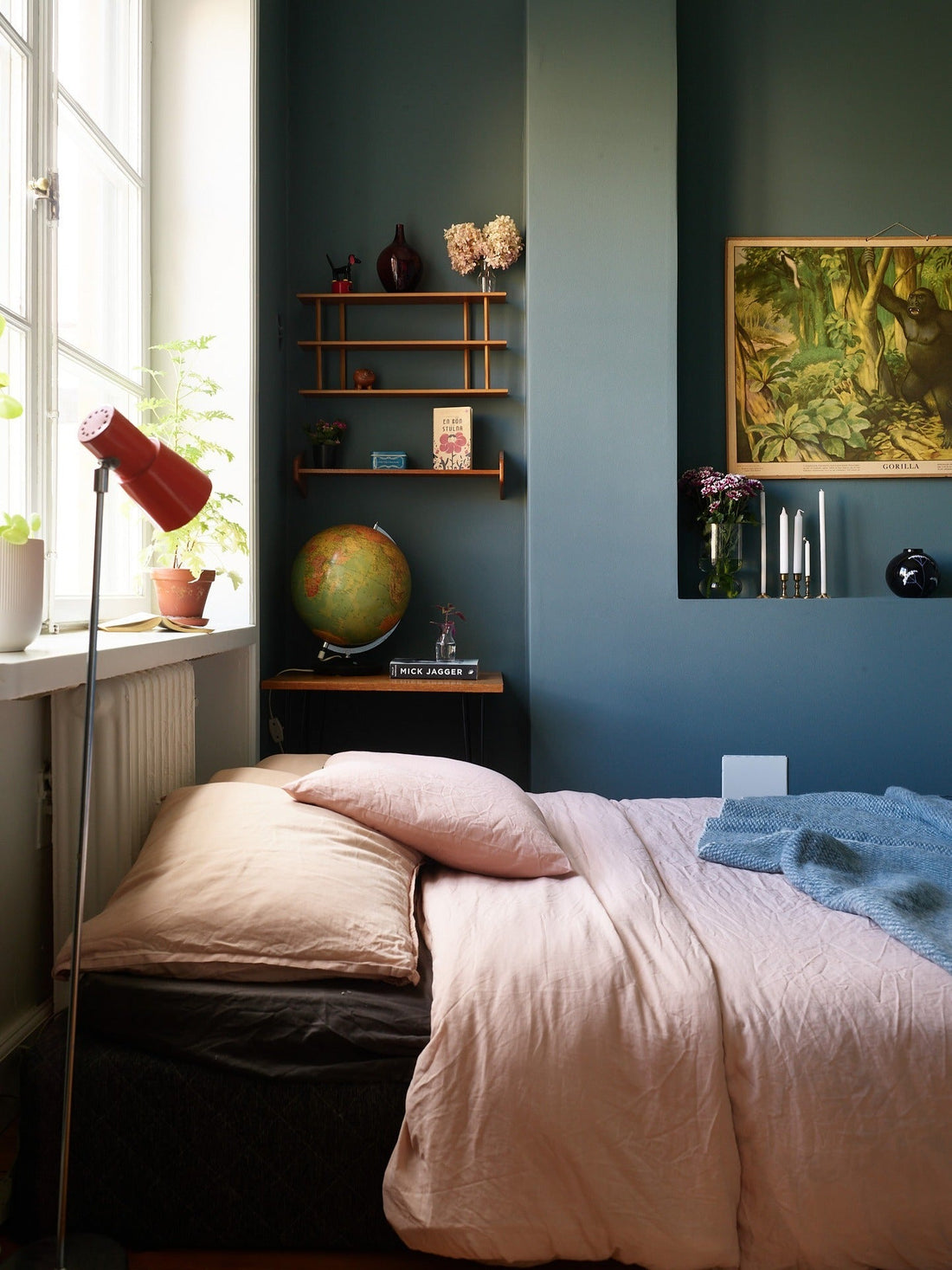 15 Aqua Bedroom Ideas To Spark Your Next Redesign