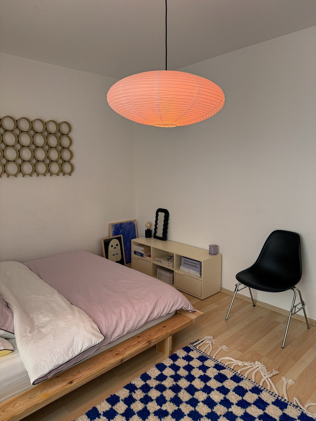 15 Cozy Small Master Bedroom Looks