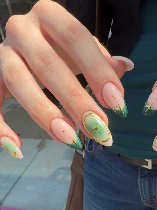 15 Creative Green and Gold Nail Ideas for 2025 Fashion