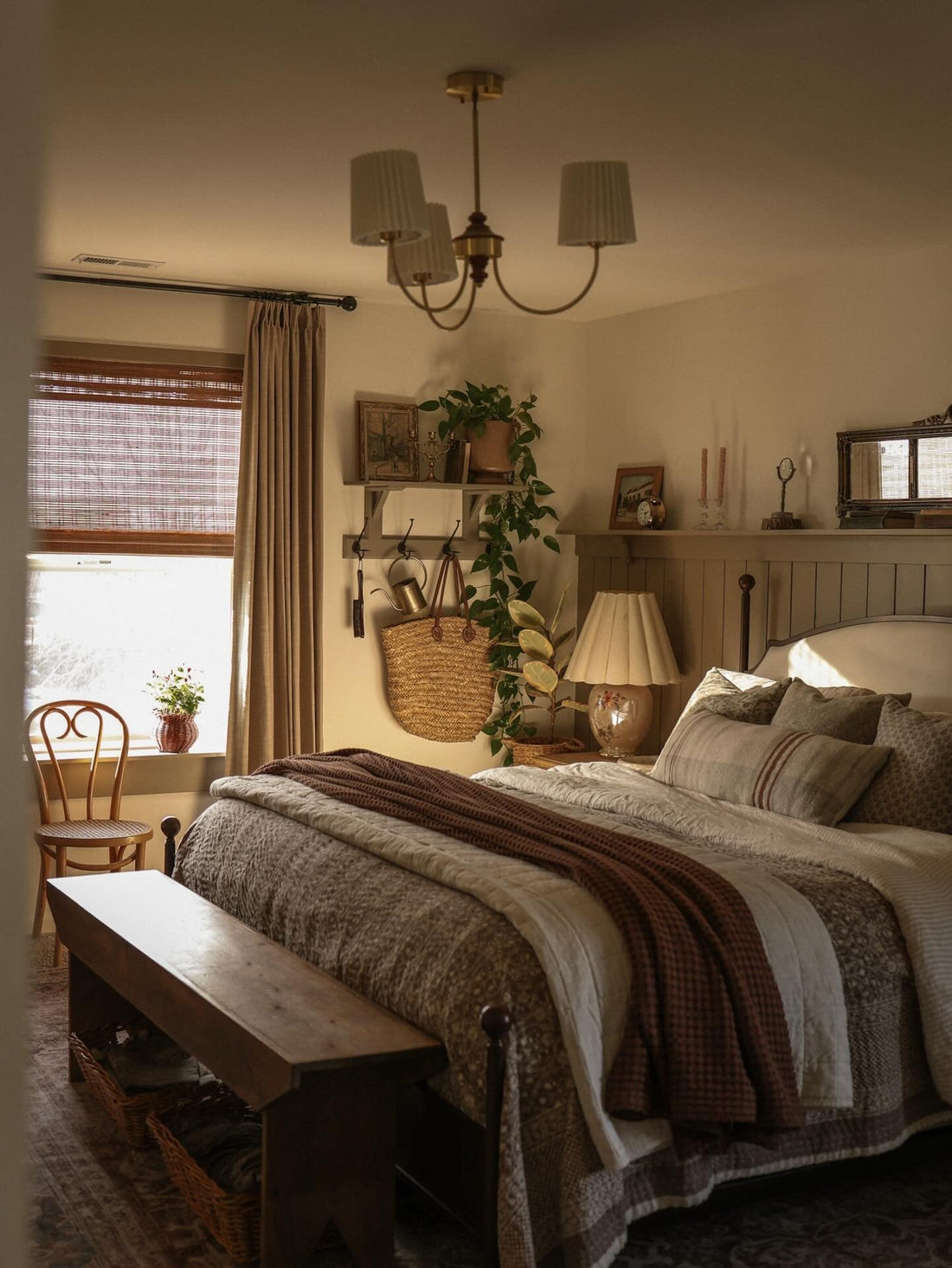 15 Cottage Cabin Bedroom Ideas 2026