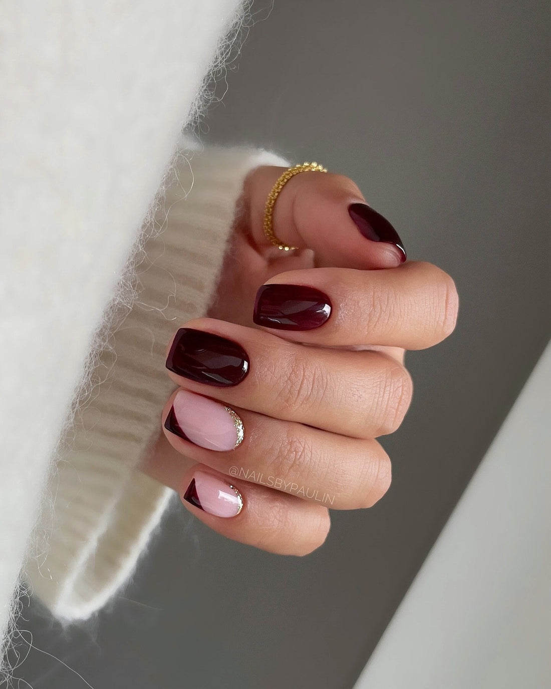 15 Sultry Red Prom Nail Ideas
