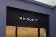 Free 3D Logo Mockup Modern Facade Sign Psd