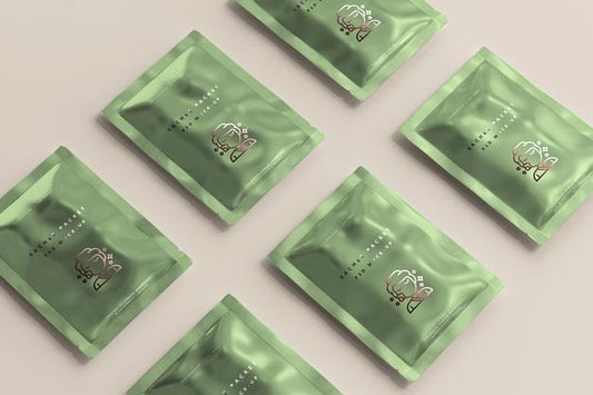 Free Aluminum Foil Sachet Packet Mockup Psd