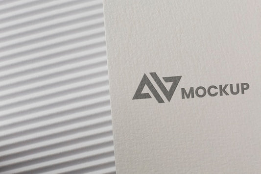 Free Arrangement With Company Branding Card Mock-Up Psd