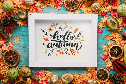 Free Autumn Mockup With Frame Psd
