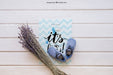 Free Baby Mockup With Flower Psd