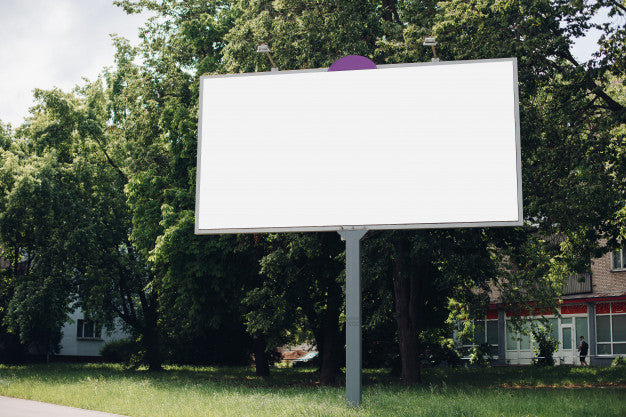 Free Billboard With Blank Surface For Advertising Psd