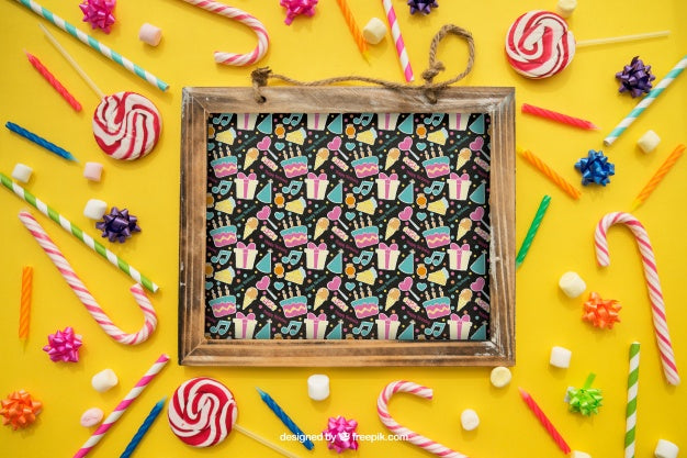 Free Birthday Concept With Slate And Sweets Psd