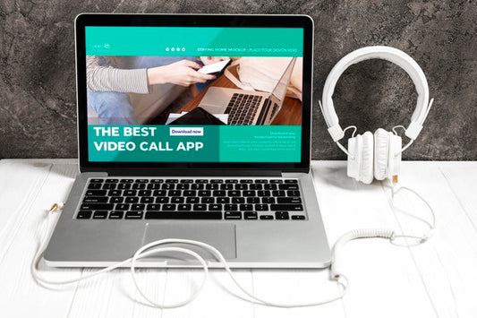Free Blank Screen Concept Mock-Up Psd