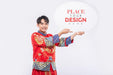 Free Chinese Man Hold Blank Speech Bubble Mockup Psd