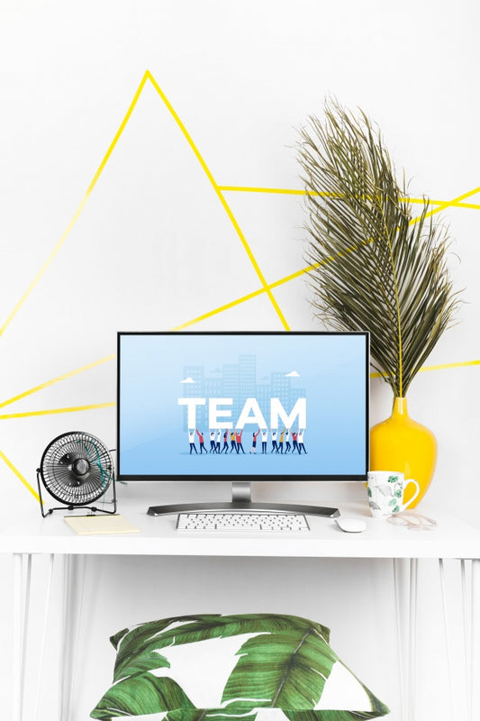 Free Computer Mockup On Desk Psd